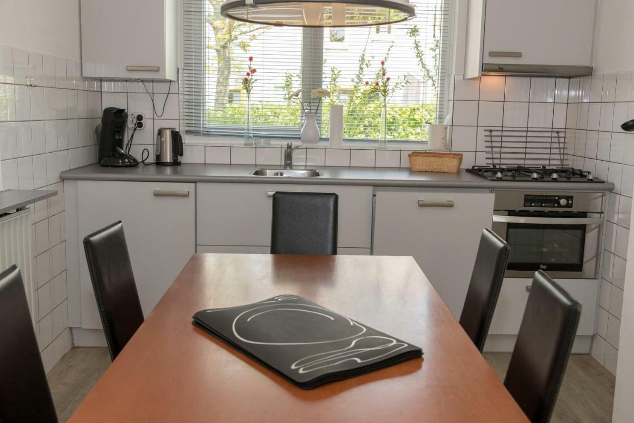 Twee-Onder-Een-Kapvakantiewoning Met Ruime Tuin - Fort Soleil 17 Villa Breskens Eksteriør bilde